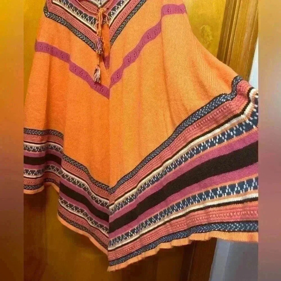 Boston Proper Lambswool Nylon  Knit Aztec Tribal Poncho M-L Orange Boho 264 - Picture 3 of 10